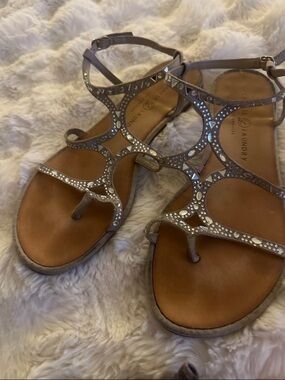 Chinese Laundry Brown & Silver Rhinestone T-Strap Sandals